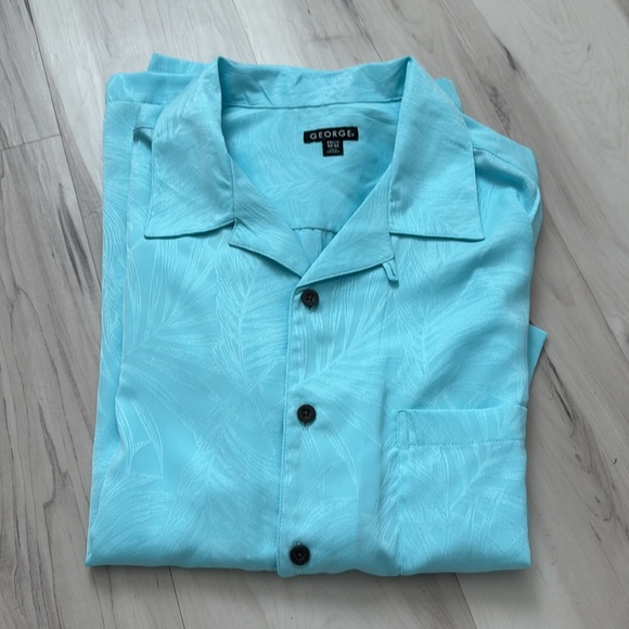 George - Picture 4 of 4